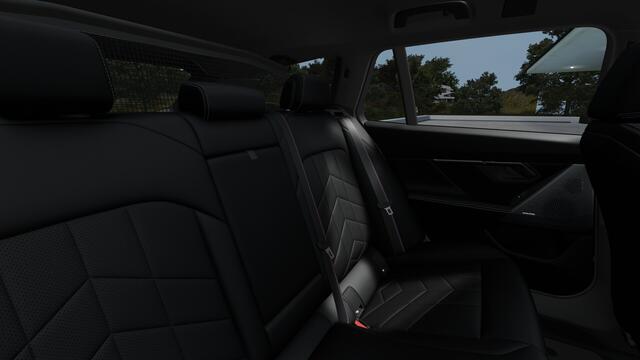 BMW 5-SERIE Touring 530e M Sport Automaat / Trekhaak / Achteruitrijcamera / Adaptieve LED / M Sportonderstel / Stoelverwarming / Stuurverwarming