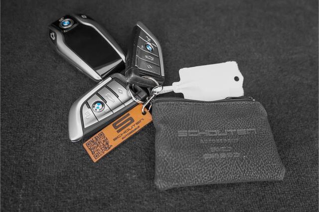 BMW 5-SERIE Touring 540i xDrive High Ex M-Sport Speciale Kleur Stoelvent H/K 360° 20"