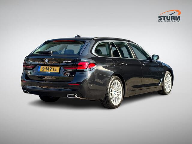 BMW 5-SERIE Touring 530e xDrive Business Edition Plus SoH 98% NL-Auto!
