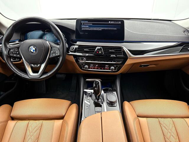 BMW 5-SERIE 530e Business Edition Plus CAMERA | NAVI & CARPLAY | AD-CRUISE | TREKHAAK