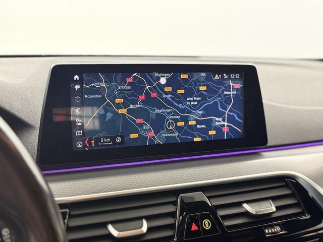 BMW 5-SERIE Touring 530i High Ex. M-sport / Pano / 4-wiel best./ 360*cam / Adaptive