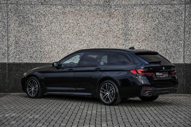 BMW 5-SERIE Touring 530e xDrive Executive