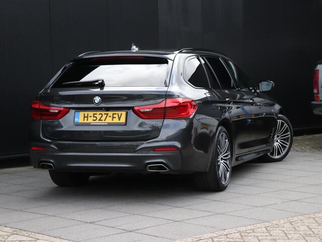 BMW 5-SERIE Touring 520i | M SPORT | LEDER | MEMORY | PANO-DAK | HEAD-UP | CAMERA | APPLE CARPLAY | STOELVERW. | CRUISE | NAVI |