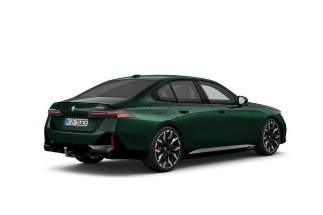 BMW 5-SERIE Sedan 530e M Sport Edition | M Sportpakket Pro | Innovation Pack | Comfort Pack | Trekhaak