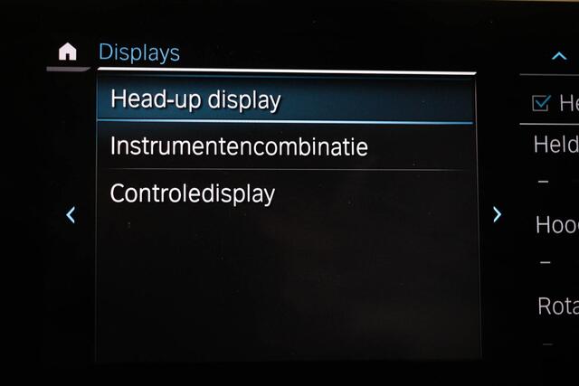 BMW 5-SERIE Touring 530e xDrive M-Sport High Executive | LASER LED | HEAD UP | TREKHAAK