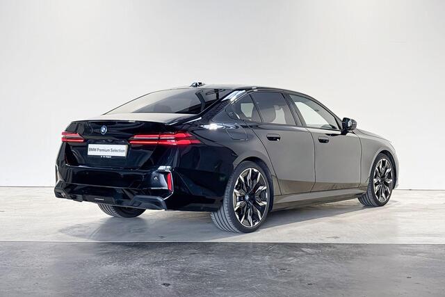 BMW 5-SERIE Sedan 530e M Sport Edition M Sportpakket Pro Aut.