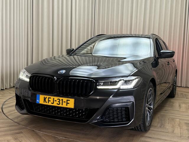 BMW 5-SERIE Touring 530e LCI / Hybride / M Sport / FACELIFT / Head Up / LED / Elec. Trekhaak / Leder / Camera / Apple Carplay / Bluetooth