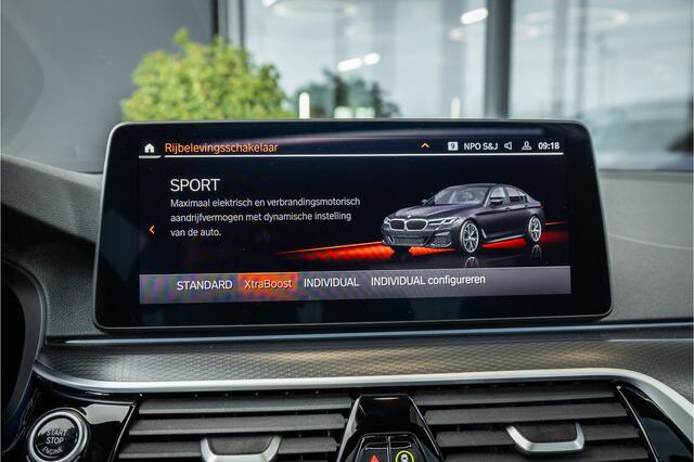 BMW 5-SERIE 530e - M Sport | Panorama | Stoelkoeling | ACC