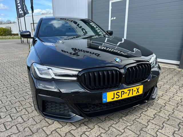BMW 5-SERIE 530e X-drive High Executive M-Sport bj2021 *Leer *Led *Cruise *