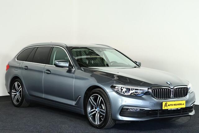 BMW 5-SERIE Touring 520i / LED / Leder / CarPlay / Trekhaak / Cam