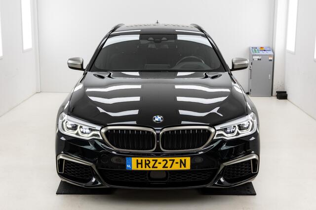 BMW 5-SERIE Touring M550d xDrive Standkachel, 360, Head-Up, 2e Eig!