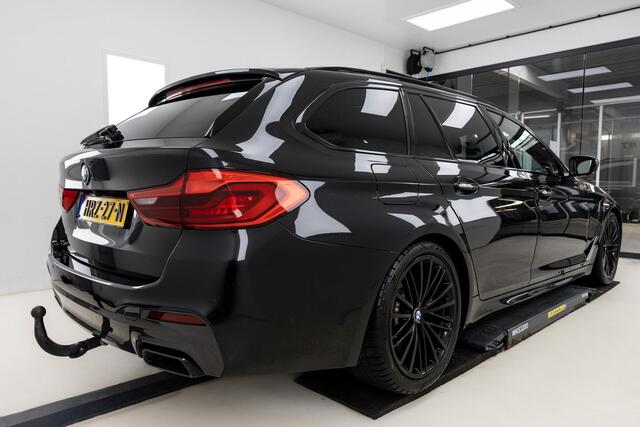 BMW 5-SERIE Touring M550d xDrive Standkachel, 360, Head-Up, 2e Eig!