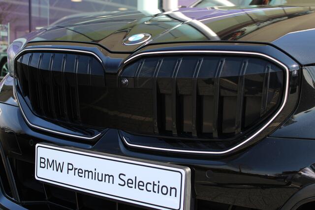BMW 5-SERIE 520i High Executive M Sport Automaat / Panoramadak / Comfort Access / Harman-Kardon / Adaptieve LED / Parking Assistant Professional