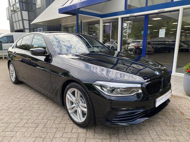 BMW 5-SERIE 520i