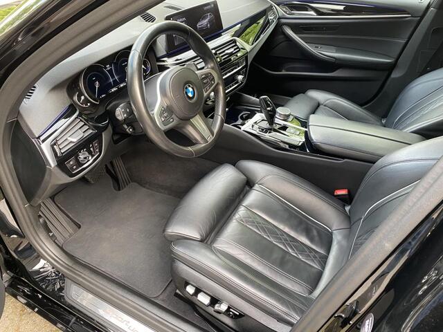 BMW 5-SERIE 520i