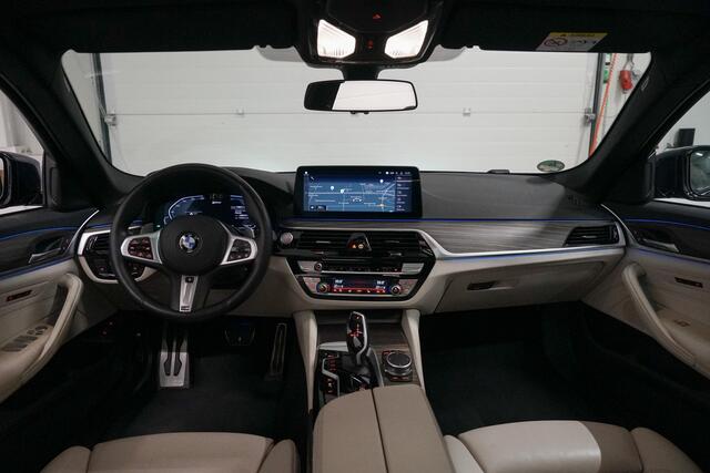 BMW 5-SERIE 530e xDrive M-Sport | Schuifdak | Nappa leder | CoPilot | Laser