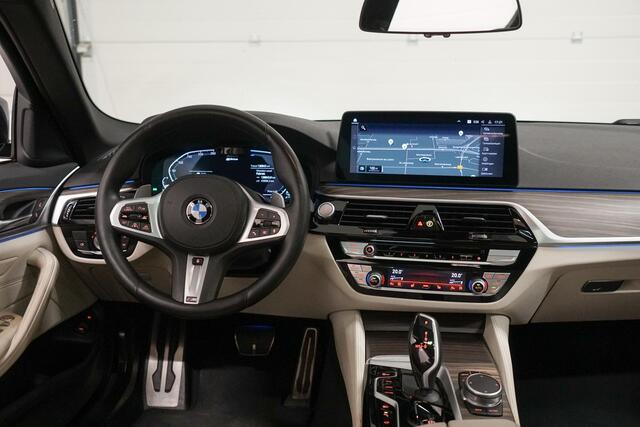 BMW 5-SERIE 530e xDrive M-Sport | Schuifdak | Nappa leder | CoPilot | Laser