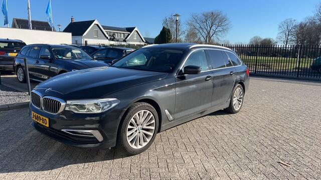 BMW 5-SERIE Touring 520d High Executive Edition