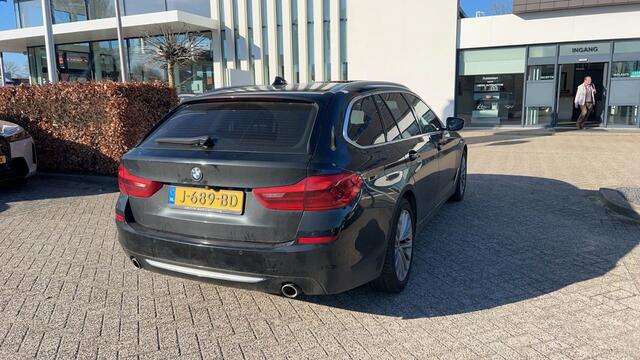 BMW 5-SERIE Touring 520d High Executive Edition