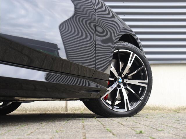 BMW 5-SERIE Touring 550e | M Sportpakket Pro | Innovation Pack | Travel Pack | Comfort Pack | Bowers & Wilkins | Panoramadak