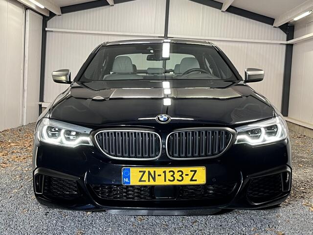 BMW 5-SERIE M550i xDrive High Executive 2017 VOLL OPTIES*NP ¤153.000,- 2e EIG*DEALER O.H..