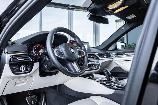 BMW 5-SERIE 540i xDrive High Executive - M Sport | Panorama | H&K | Laser | Stoelmassage & Koeling | 360 Camera