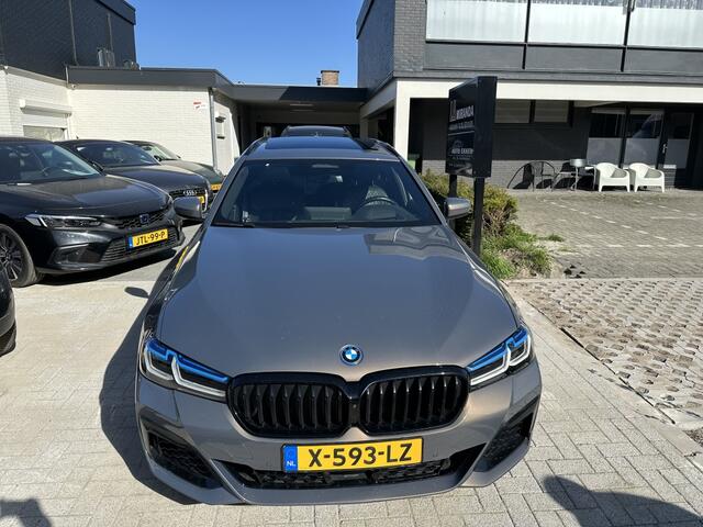 BMW 5-SERIE Touring 530e Bns Edit.+