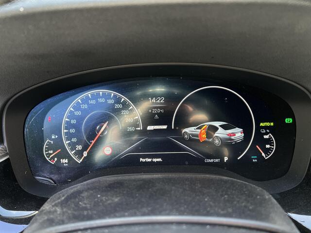 BMW 5-SERIE 530e iPerformance High Executive PHEV 252PK | Schuifkanteldak | Memory Seats | Leder | Adaptieve Cruise Control | Rondomzichtcamera | Dealeronderhouden