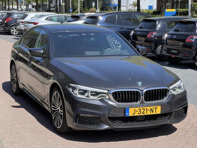 BMW 5-SERIE 530e iPerformance High Executive PHEV 252PK | Schuifkanteldak | Memory Seats | Leder | Adaptieve Cruise Control | Rondomzichtcamera | Dealeronderhouden