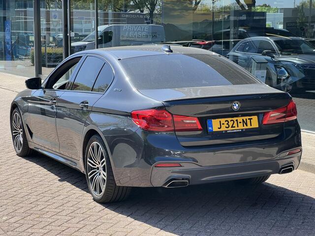 BMW 5-SERIE 530e iPerformance High Executive PHEV 252PK | Schuifkanteldak | Memory Seats | Leder | Adaptieve Cruise Control | Rondomzichtcamera | Dealeronderhouden