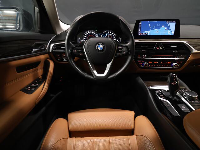 BMW 5-SERIE 530e iPerformance High Executive Edition [HEAD-UP, STOELVENTILATIE, MEMORY SEATS, STOELVERWARMING V+A, CAMERA, PDC 360, VOL LEDER, CRUISE, BLUETOOTH, CLIMATE, NIEUWSTAAT]