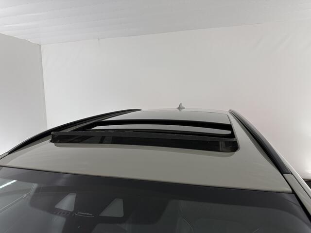 BMW 5-SERIE Touring 530i High Executive M-Sportpack (INCL.BTW) Aut. *PANO | HEAD-UP | LEATHER | TOPVIEW | HARMAN/KARDON | FULL-LED | ADAPTIVE-CRUISE | BLINDSPOT | HEATED-COMFORTSEATS | KEYLESS | DAB | DIGI-COCKPIT | PRIVACY-GLASS | SHIFTPADDLE