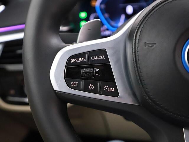 BMW 5-SERIE 520e Aut. Business Ed.Plus M-Sport Leder/Comfort. Stoelen/Navi.Pro/Winterpakket/Camera
