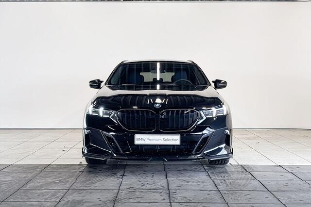 BMW 5-SERIE Touring 530e M Sport Edition