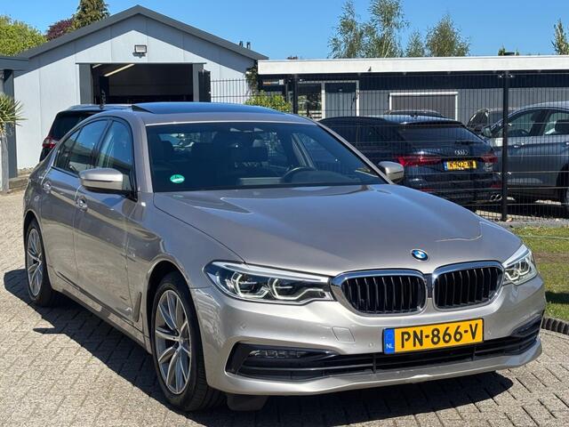 BMW 5-SERIE 520i High Exe 2017 Schuifdak Dealerauto Trekhaak