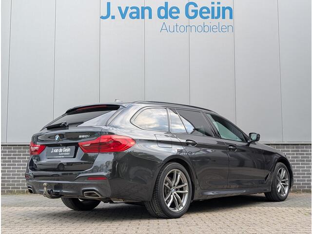 BMW 5-SERIE Touring 520i High Executive Edition | Pano | Ventilatie | Parkeerverw | Trekhaak | M-Pakket | Camera