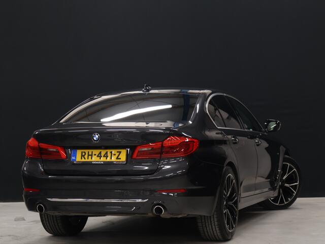BMW 5-SERIE 530i High Executive [CRUISE, STOELVERWAMING, ELEKTRISCHE STOELEN, NIEUWSTAAT, ACHTERBANK VERWARMD]