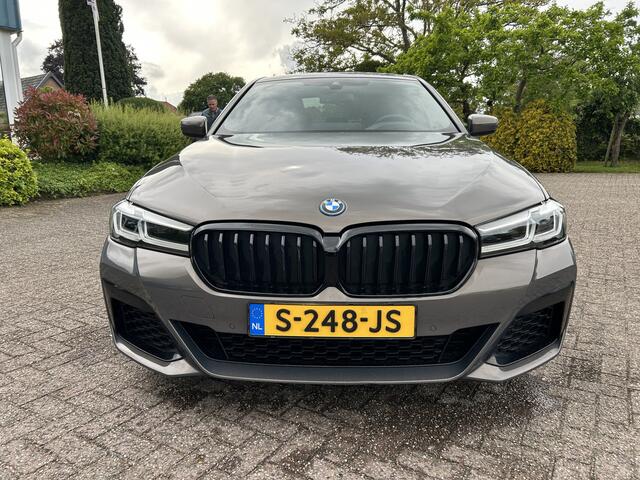BMW 5-SERIE 530e Business Edition Plus M-Sport Head-Up