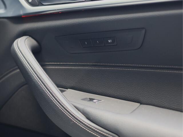 BMW 5-SERIE Touring 530e xDrive Luxury Line Comfortstoelen | Laser Light | Org. NL | Memory | Cam