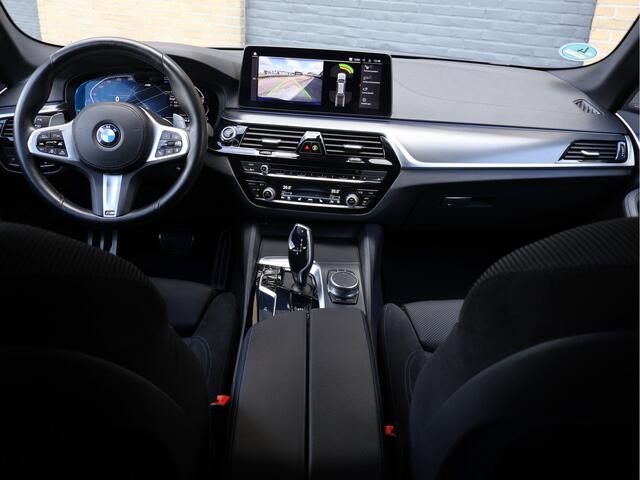 BMW 5-SERIE Touring 520d xDrive M Sport Laser | HUD | Harman/Kardon | Assistant Plus | ACC