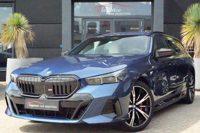 BMW 5-SERIE Touring 530e xDrive M Sport High Executive 300pk HarmanKardon/Trekhaak/Camera