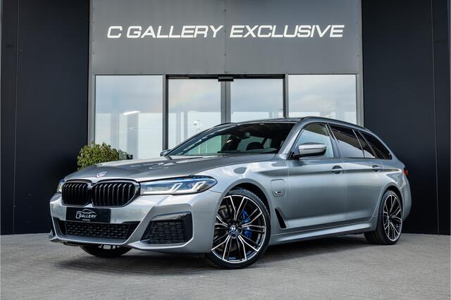 BMW 5-SERIE Touring 530e Business Edition Plus - M Sport | Panorama | H&K | Laser | Keyless