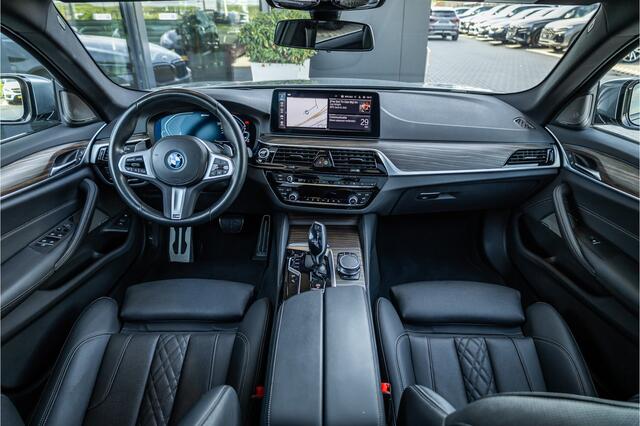 BMW 5-SERIE Touring 530e Business Edition Plus - M Sport | Panorama | H&K | Laser | Keyless