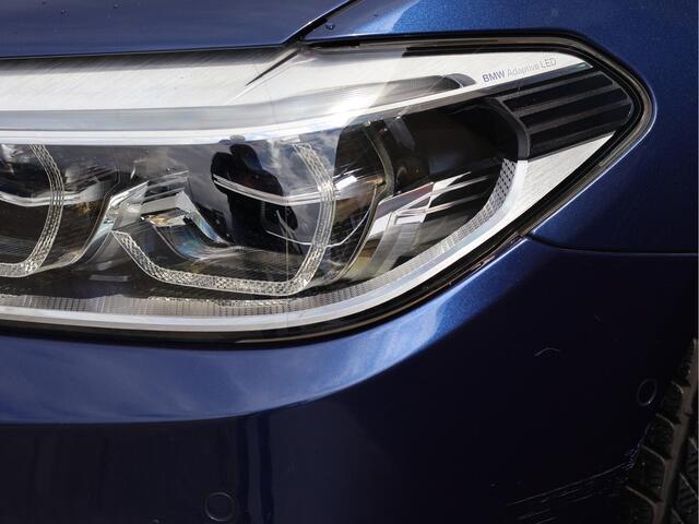 BMW 5-SERIE Touring 530i M Sport Pano | Harman/Kardon | Comfortstoelen | Org. NL | Memory