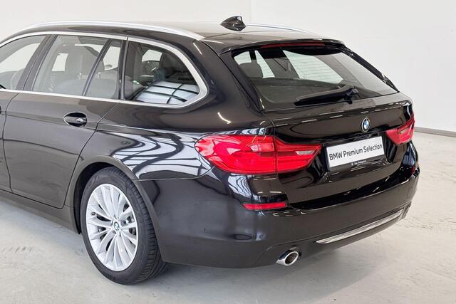 BMW 5-SERIE Touring 520i High Executive Edition