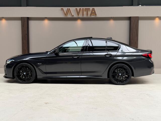 BMW 5-SERIE 545e xDrive High Executive Full Option|360Cam|Pano|Memory|Laser|H&K|HUD