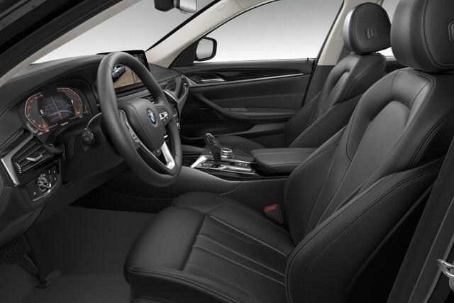 BMW 5-SERIE Sedan 540i High Executive