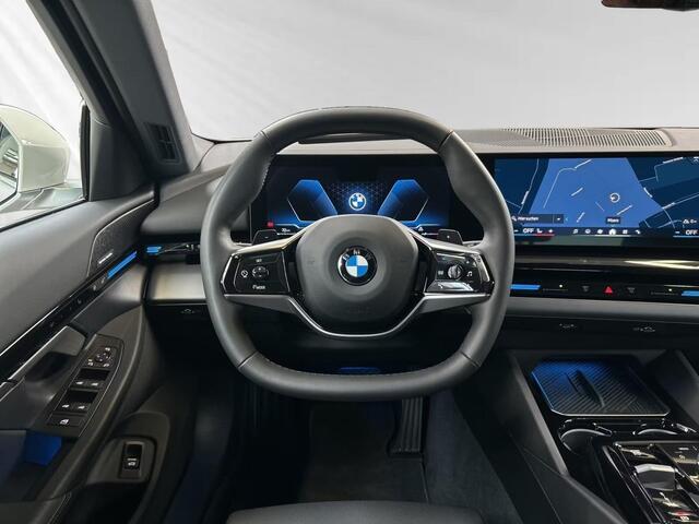 BMW 5-SERIE Touring 520i