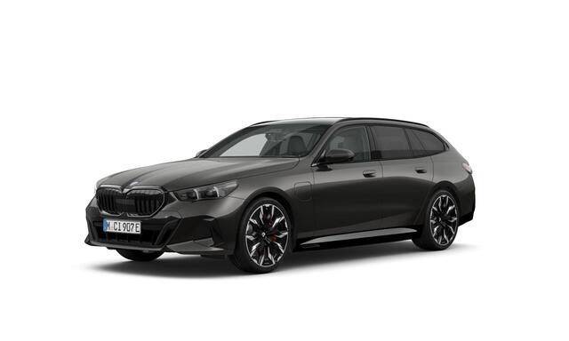 BMW 5-SERIE Touring 550e xDrive M-Sport Pro - M-Zetels - Full Option - NP108.000