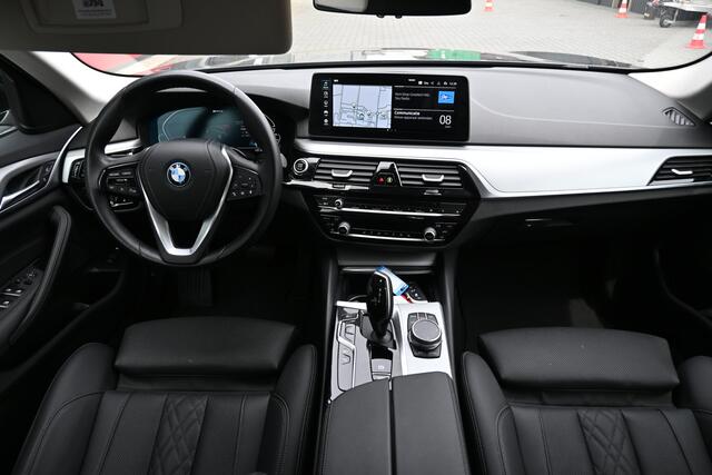 BMW 5-SERIE Touring 530e Business Edition Plus
